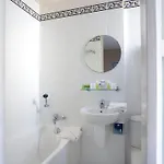 Atlantis Hotel 3*