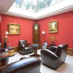 Atlantis Hotel Paris