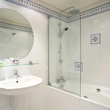 Atlantis Hotel 3*
