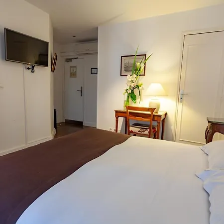 Atlantis Hotel 3*