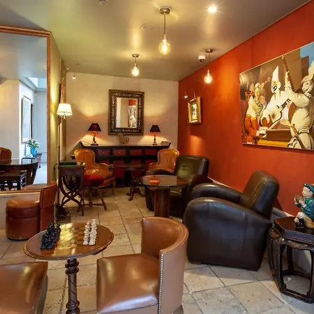 Atlantis 3* Parijs