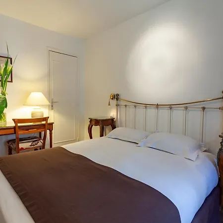 Atlantis Hotel 3*