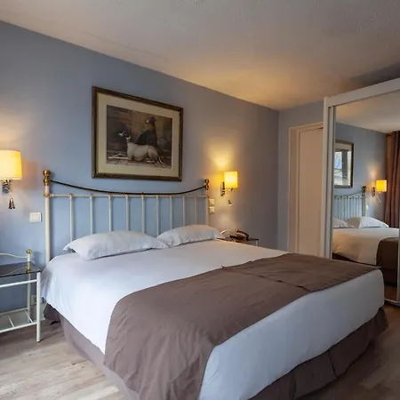 Atlantis Hotel 3*