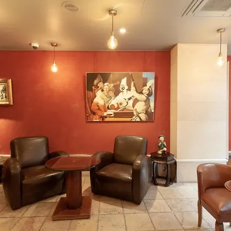 アトランティス 3* パリ